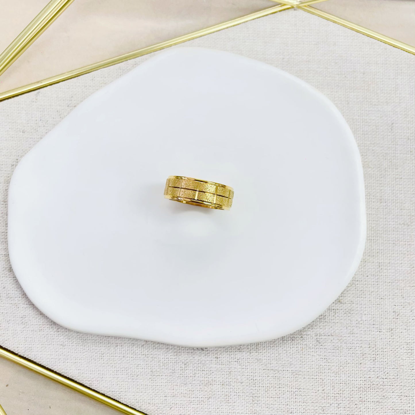 18R-208G GD MEN RING