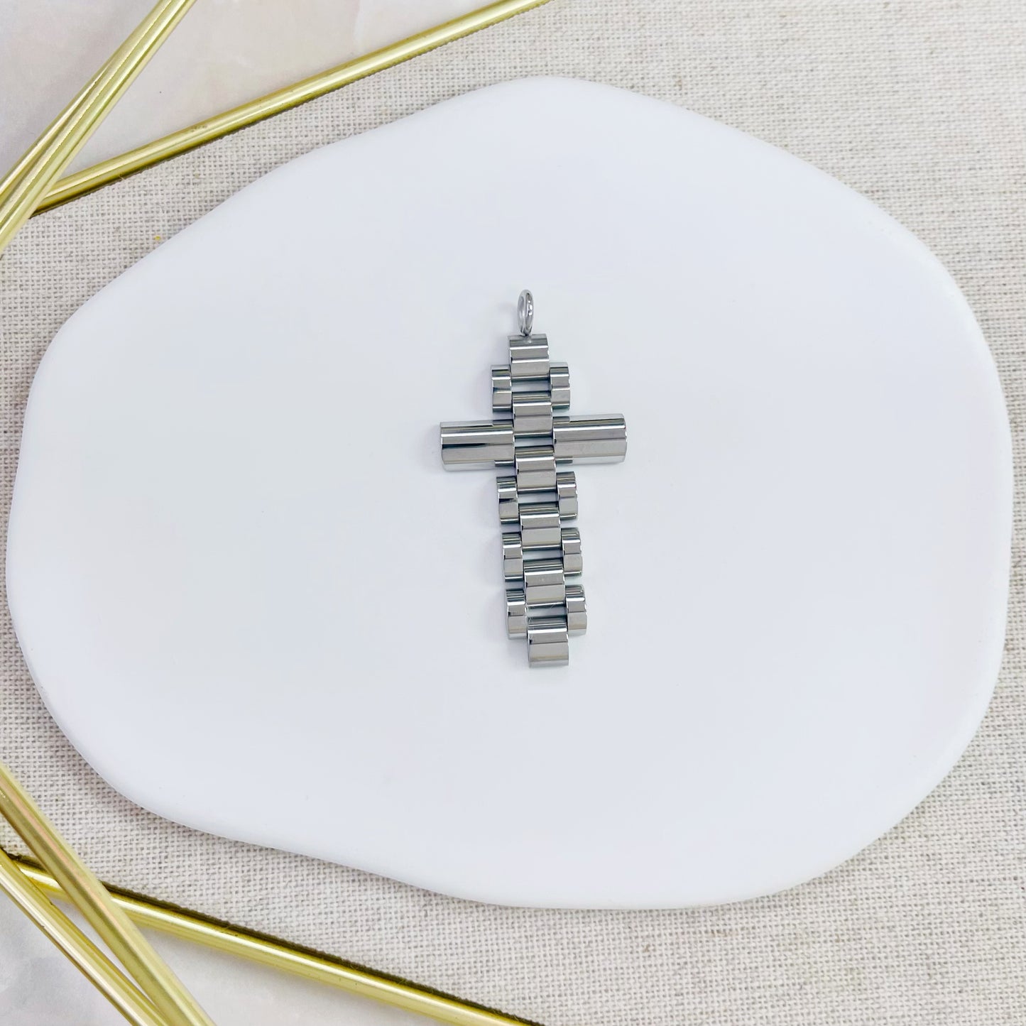 197P-030 CROSS PENDANT