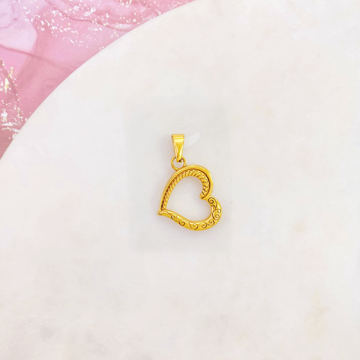 8P-115G GD HEART PENDANT SALE