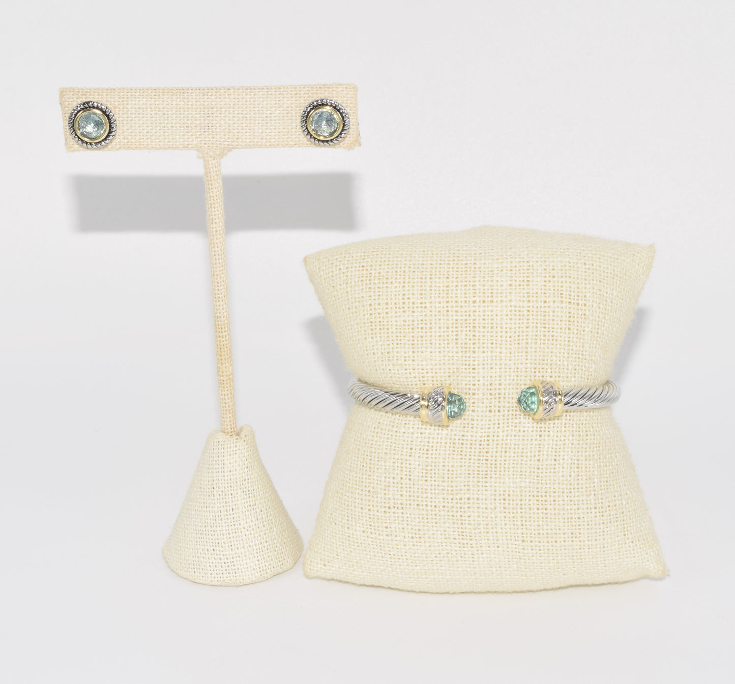 TB024B 0822 BR