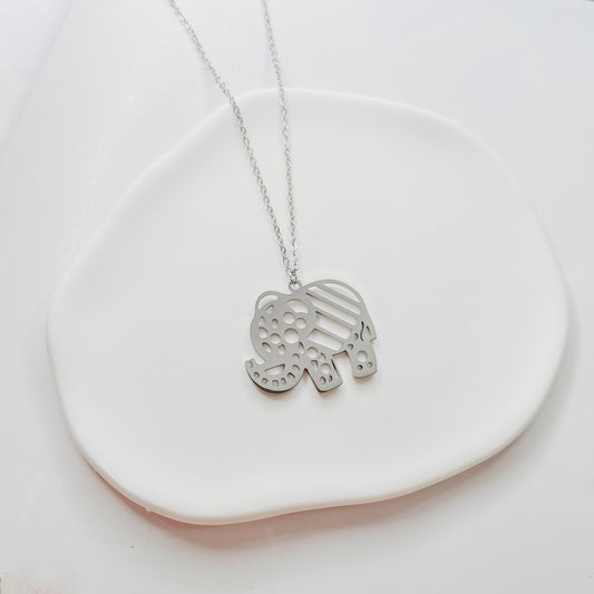 10N-1090-18 SLV ELEPHANT NK