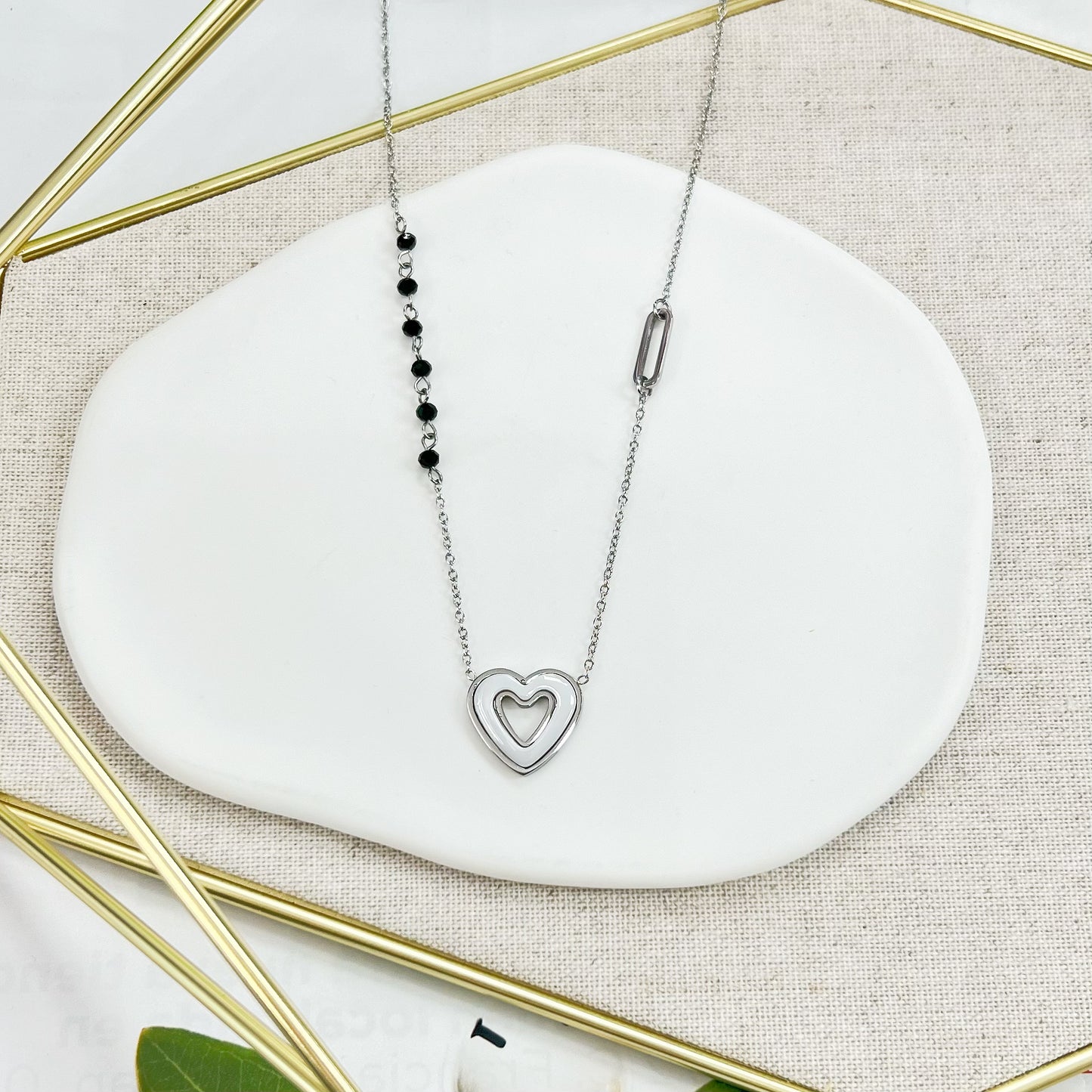 138N-172-18 SLV/BLK HEART NK