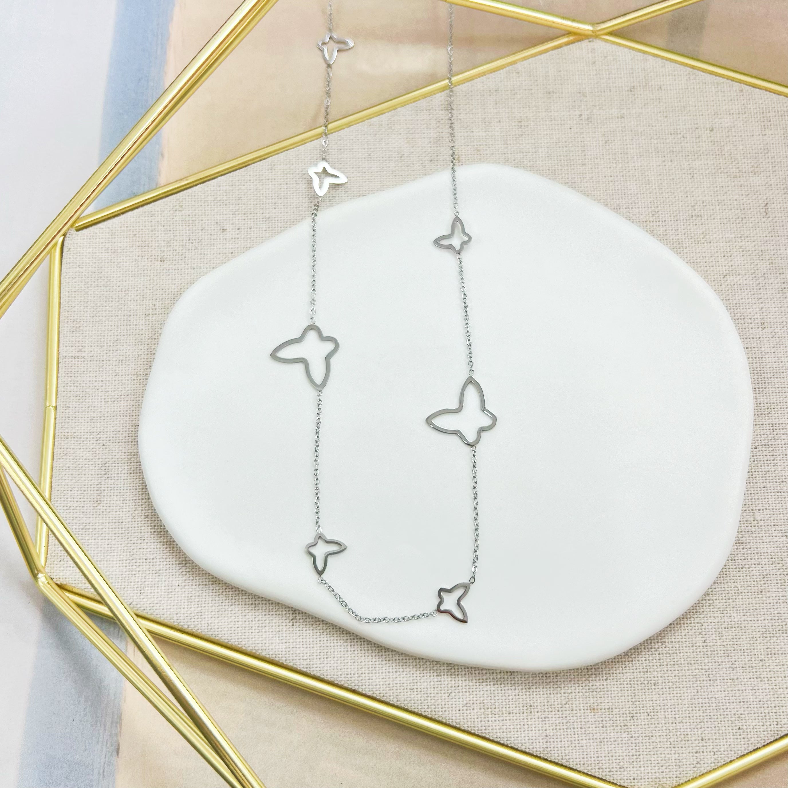 176N-005 SLV BUTTERFLY NK/30