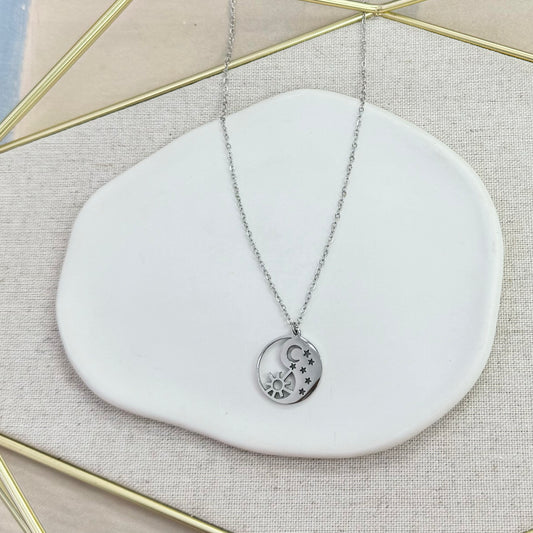 104N-109-18 YING YANG MOON NK