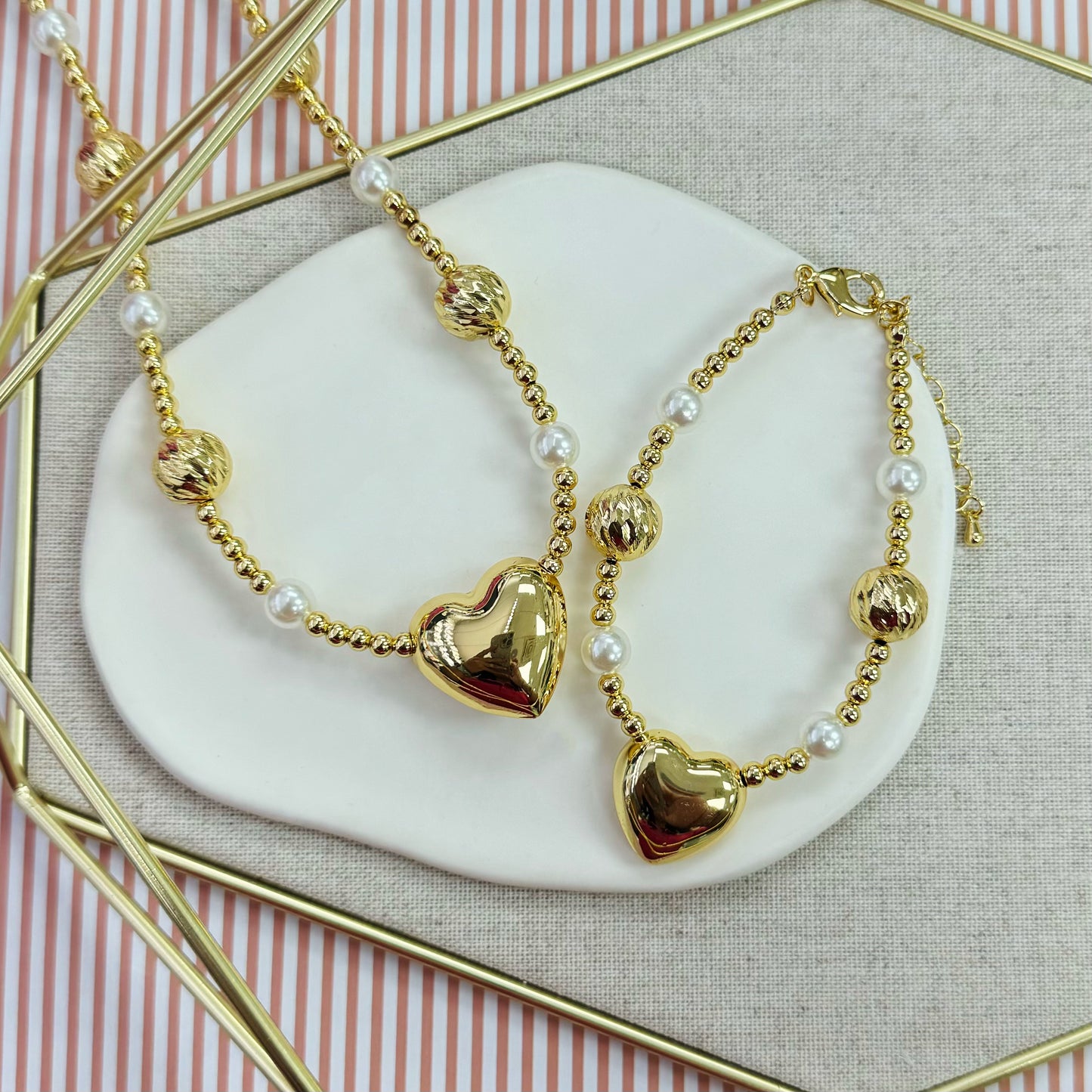 84B-079G HEART/BALL BR
