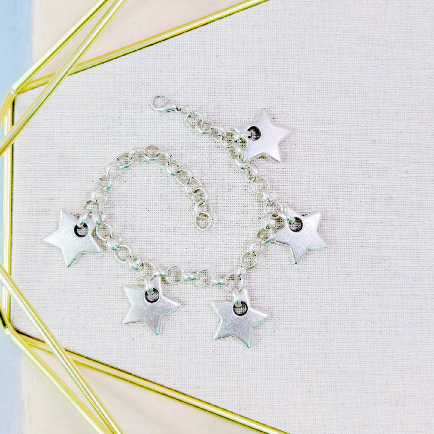 T2B-565 STAR CHARM BR