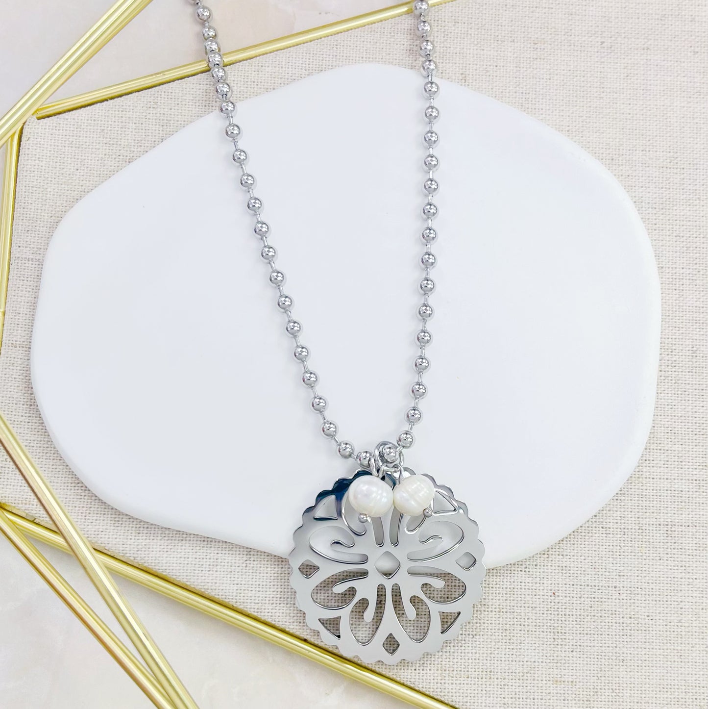 4N-4555-28 CIRCULAR FLOWER NK SALE