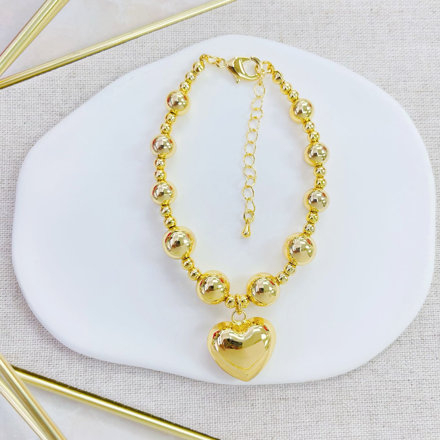 84B-067G HEART BALL BR