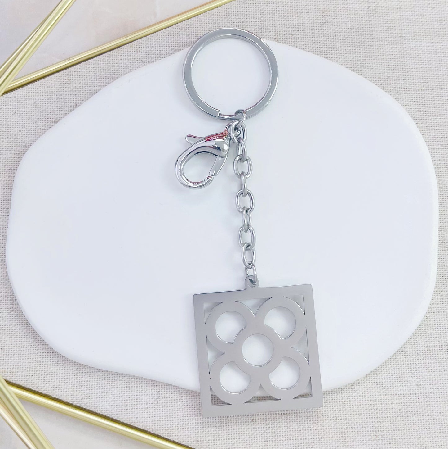 110K-036 SLV FLOWER KEYCHAIN
