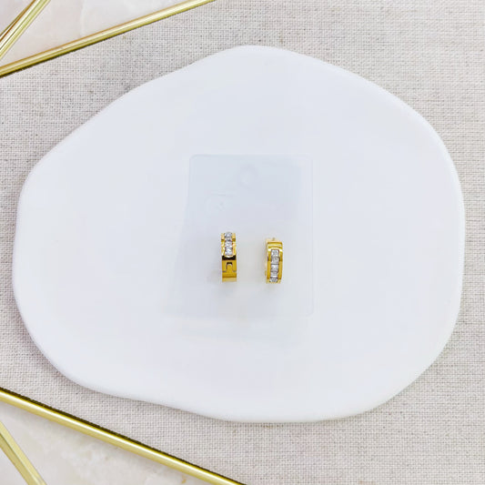 31E-172G GD CRYSTAL HUGGIE