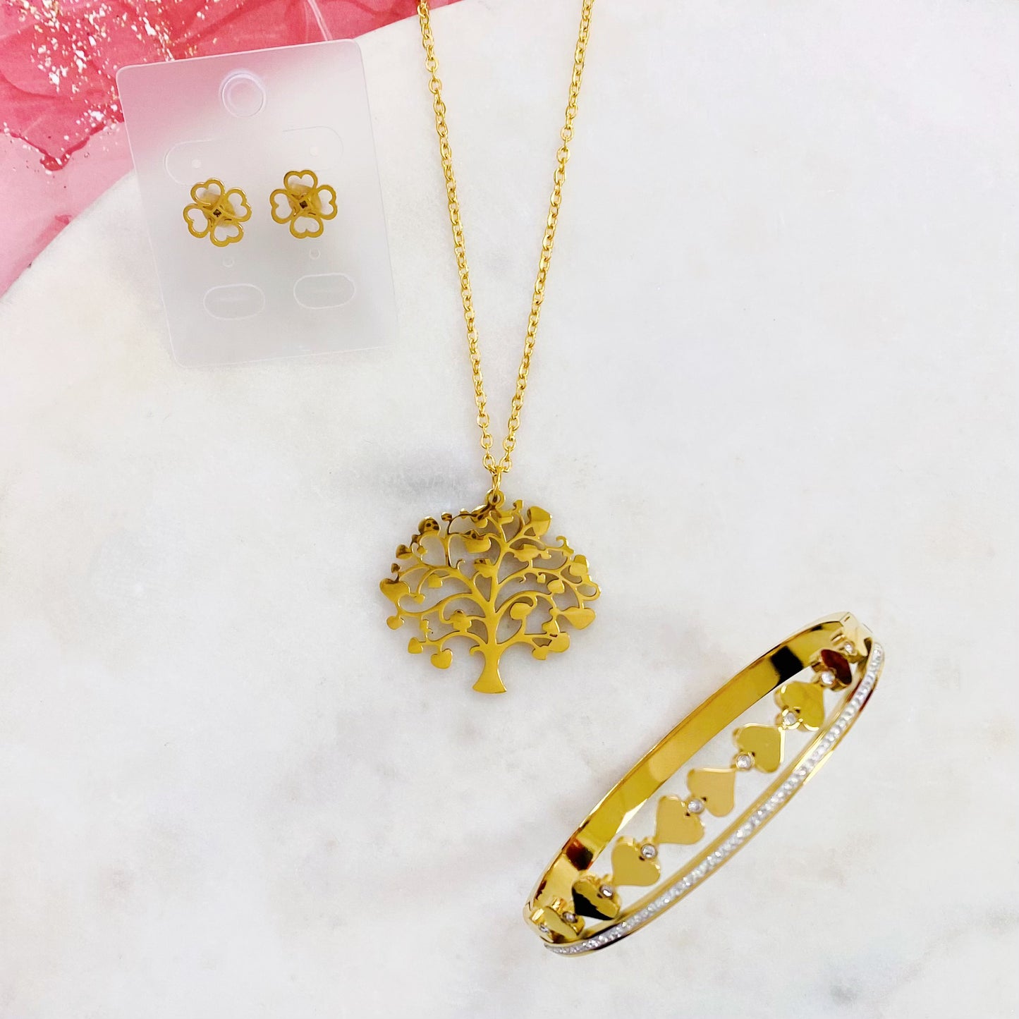 199B-106G HEARTS BANGLE