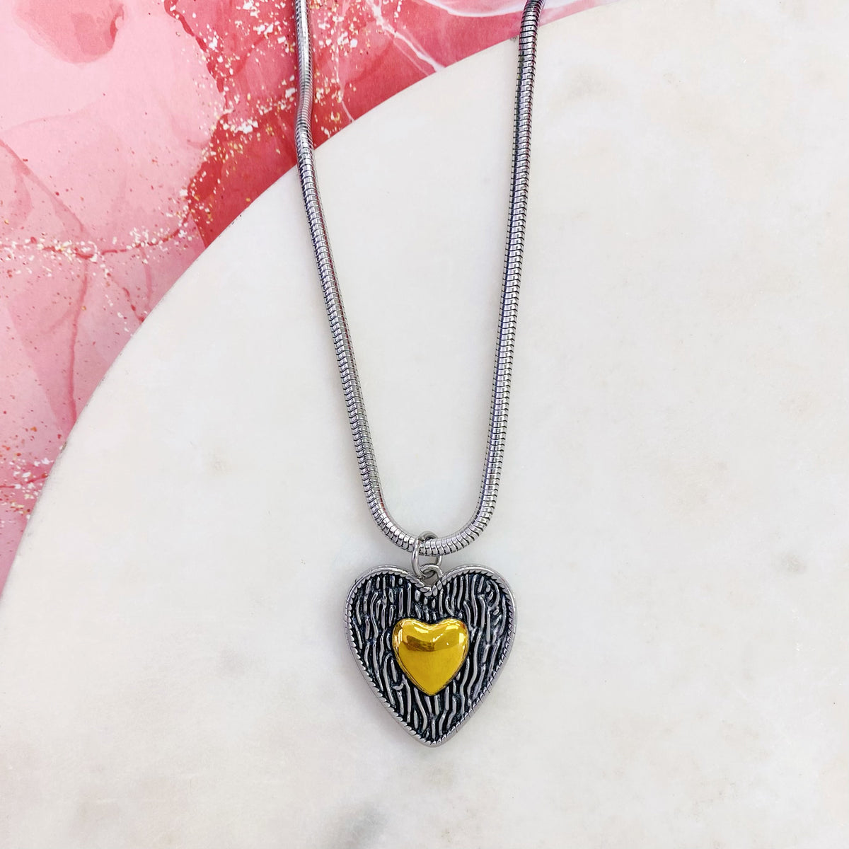 214N-001SG 2T HEART NK