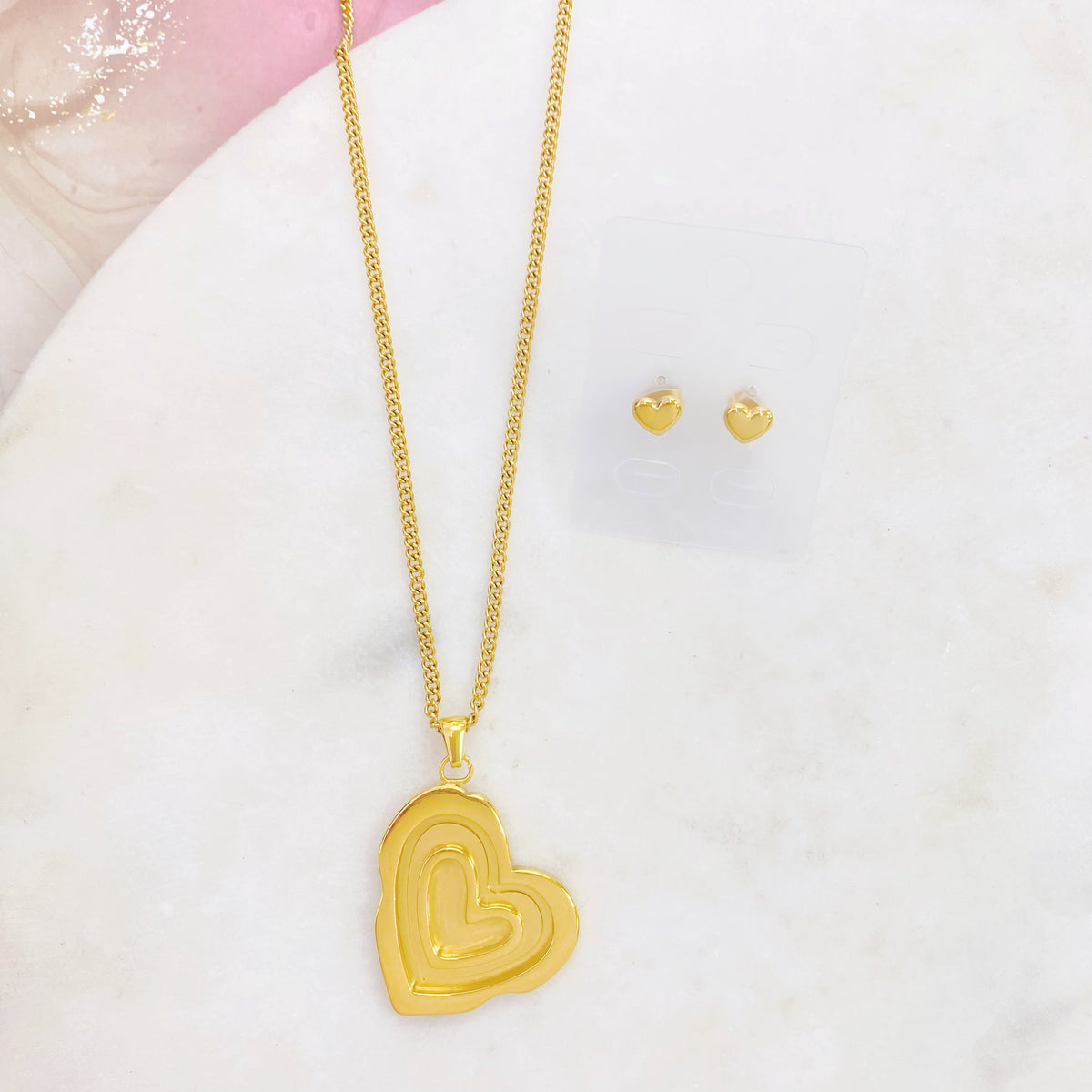 11E-373G PUFF HEART STUD