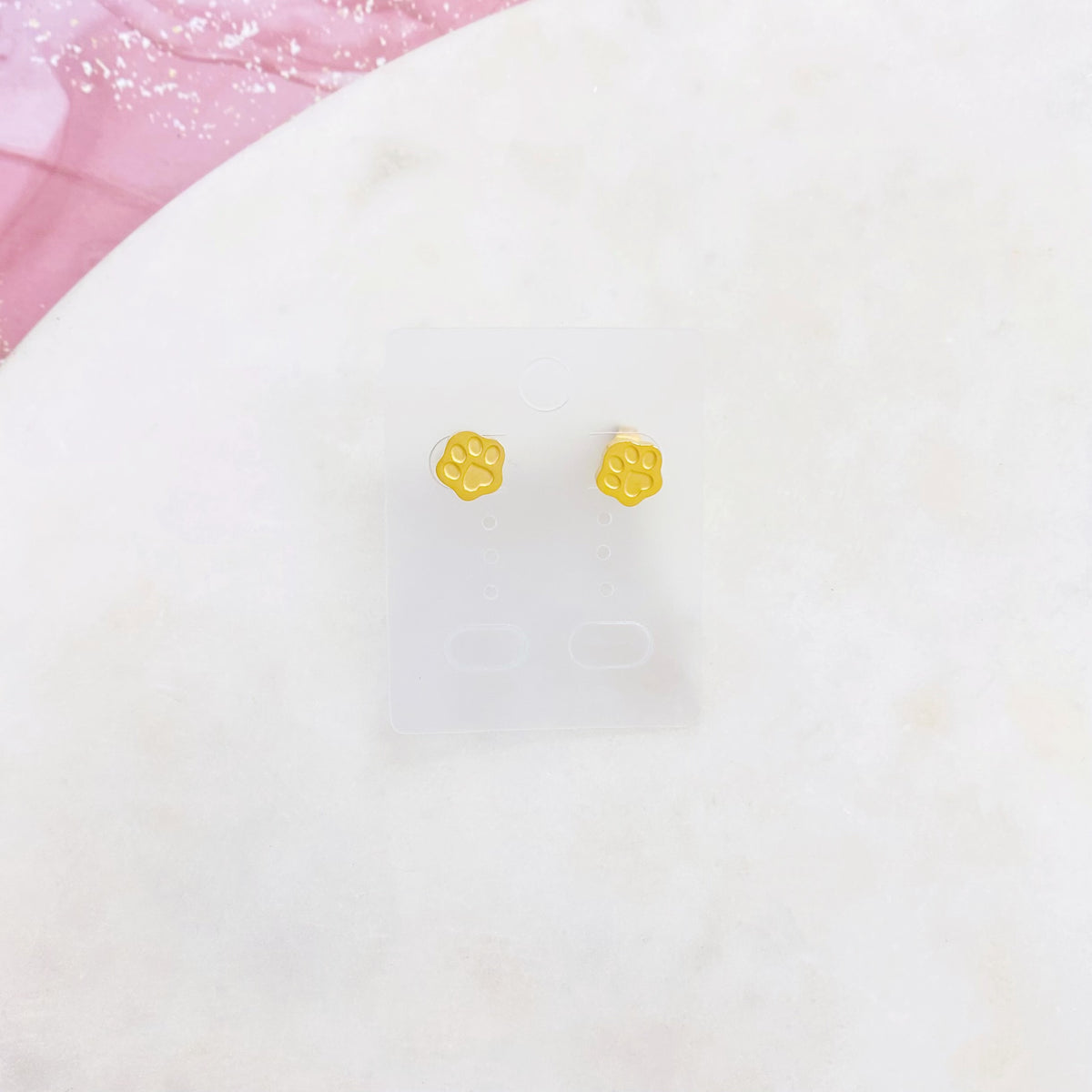 13E--128G GD PAW STUD EARR